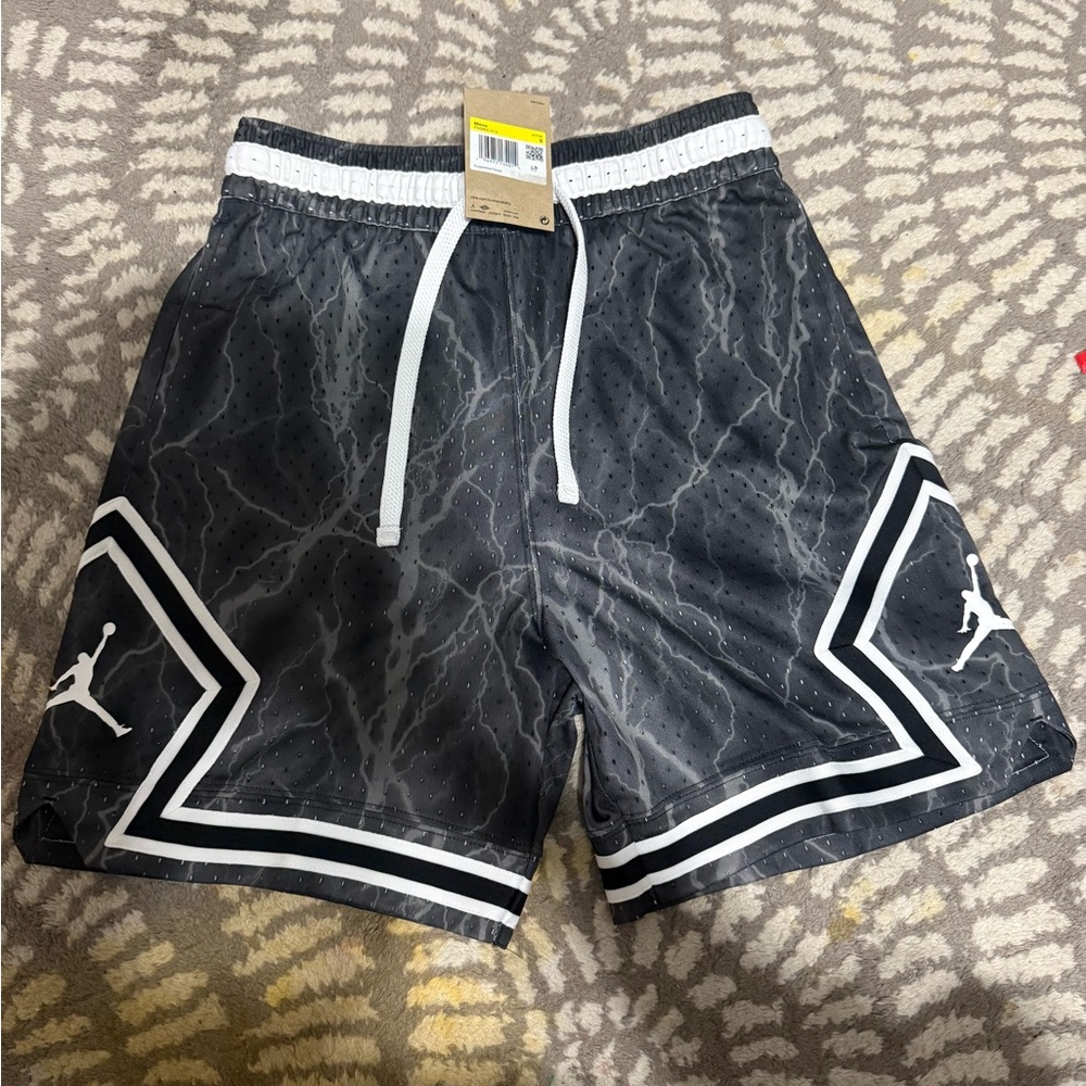 Jordan Men's Dynamic Black and White Athletic Shorts
